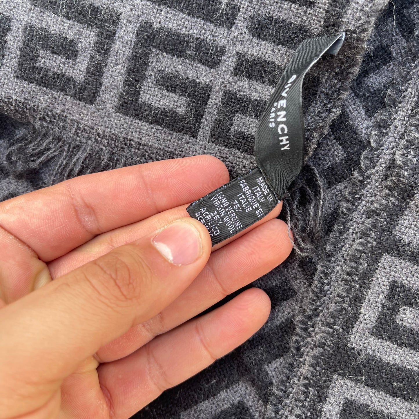 Givenchy Paris 4G Monogram Made in Italy Scarf