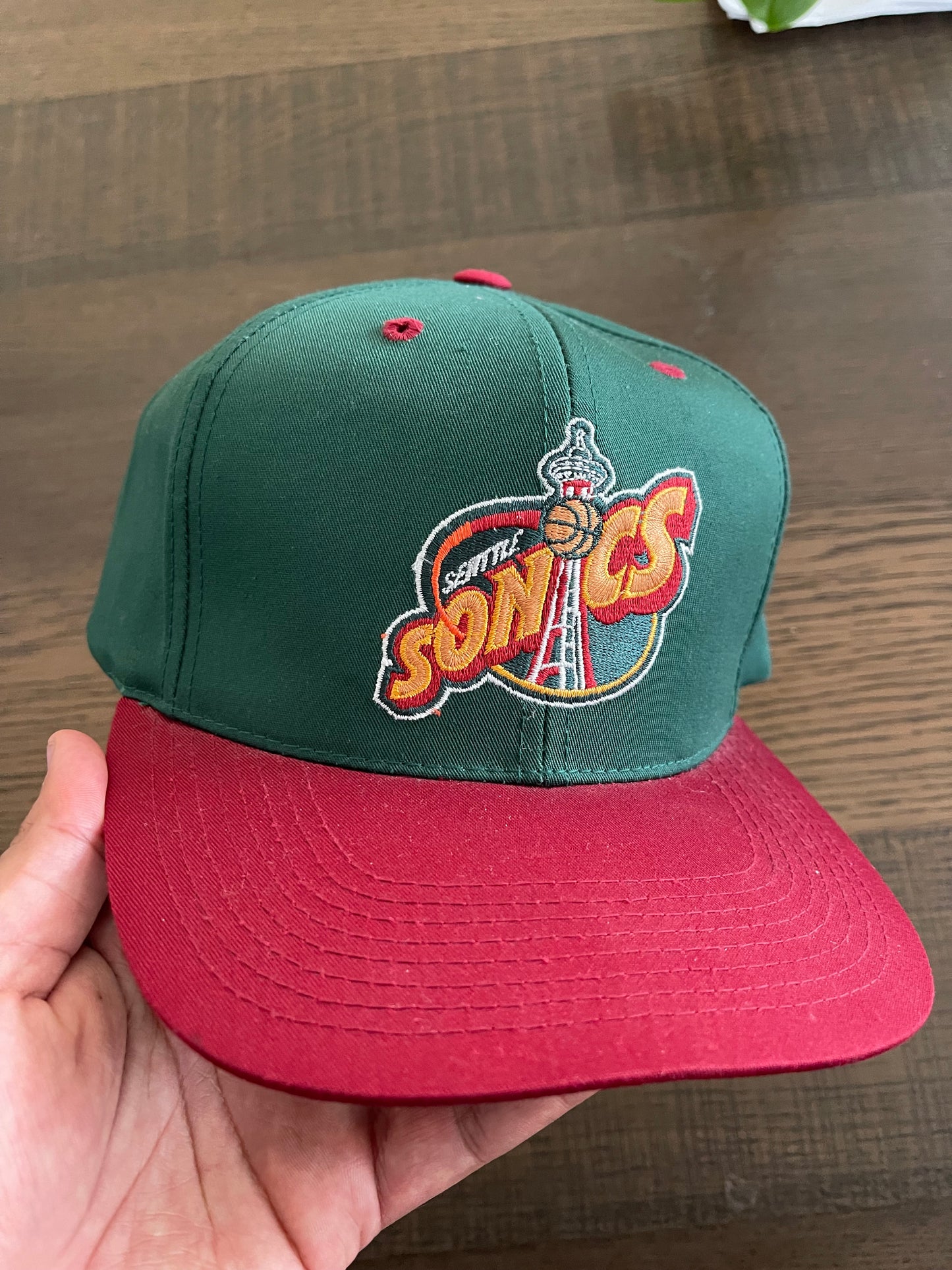 Vintage 90s NBA Seattle Sonics Snapback