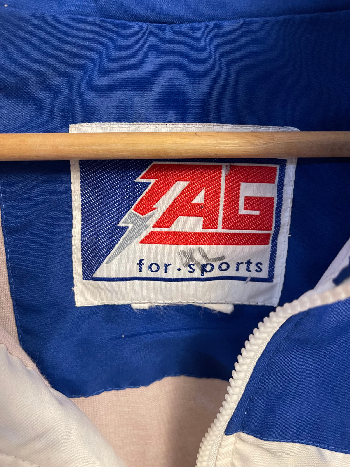 Vintage TAG University of Kentucky Wildcats Windbreaker