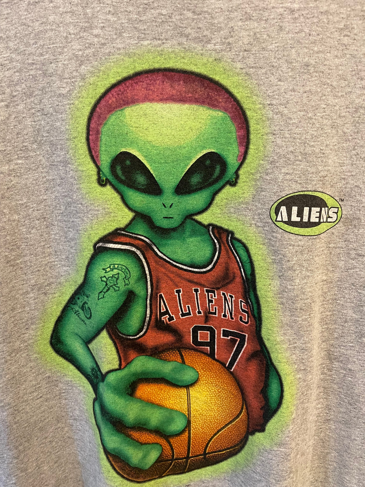 1996 Aliens Basketball T-shirt