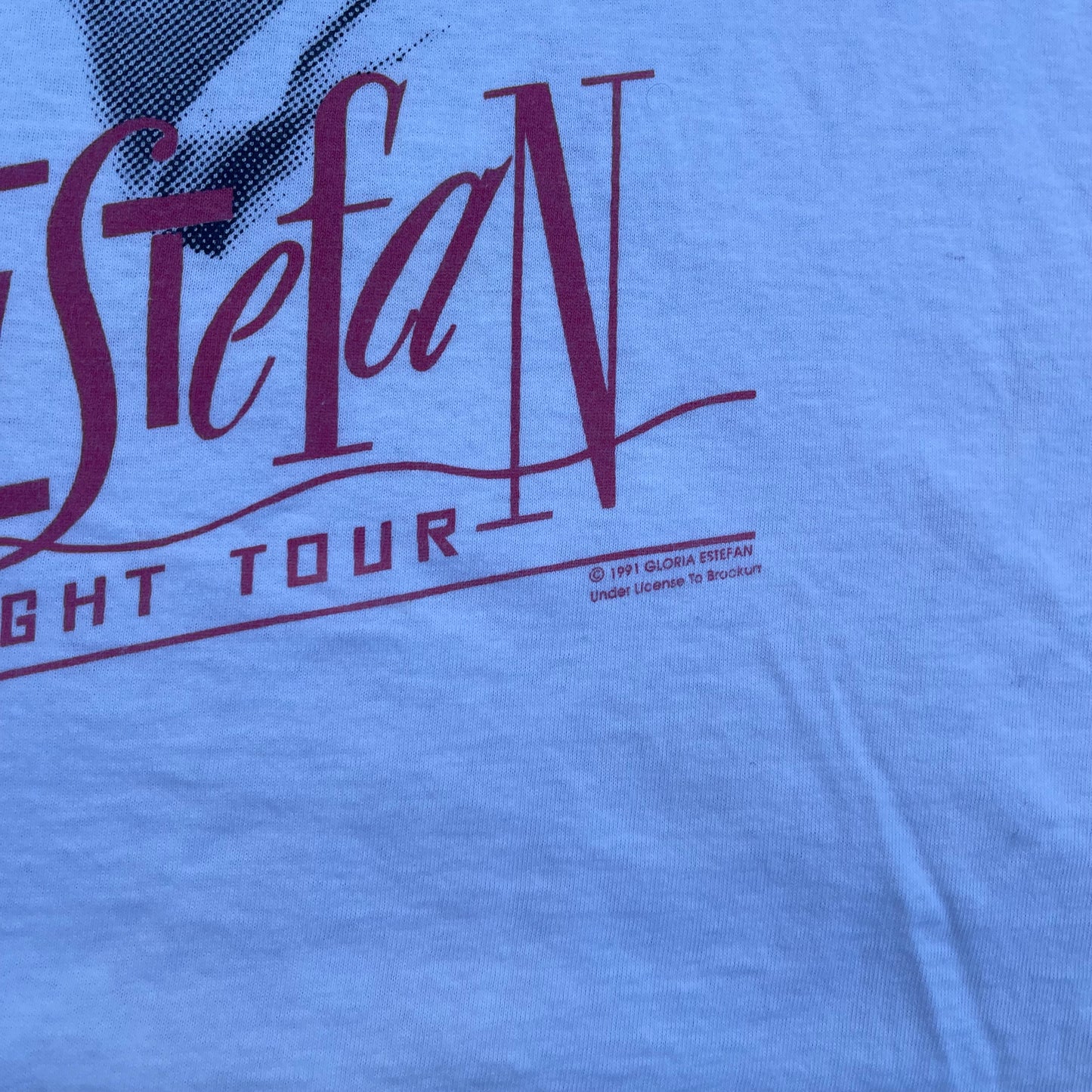 1991 Gloria Estefan Into the Light Tour T-shirt