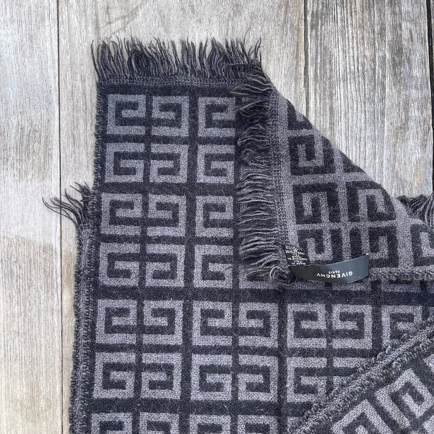 Givenchy Paris 4G Monogram Made in Italy Scarf