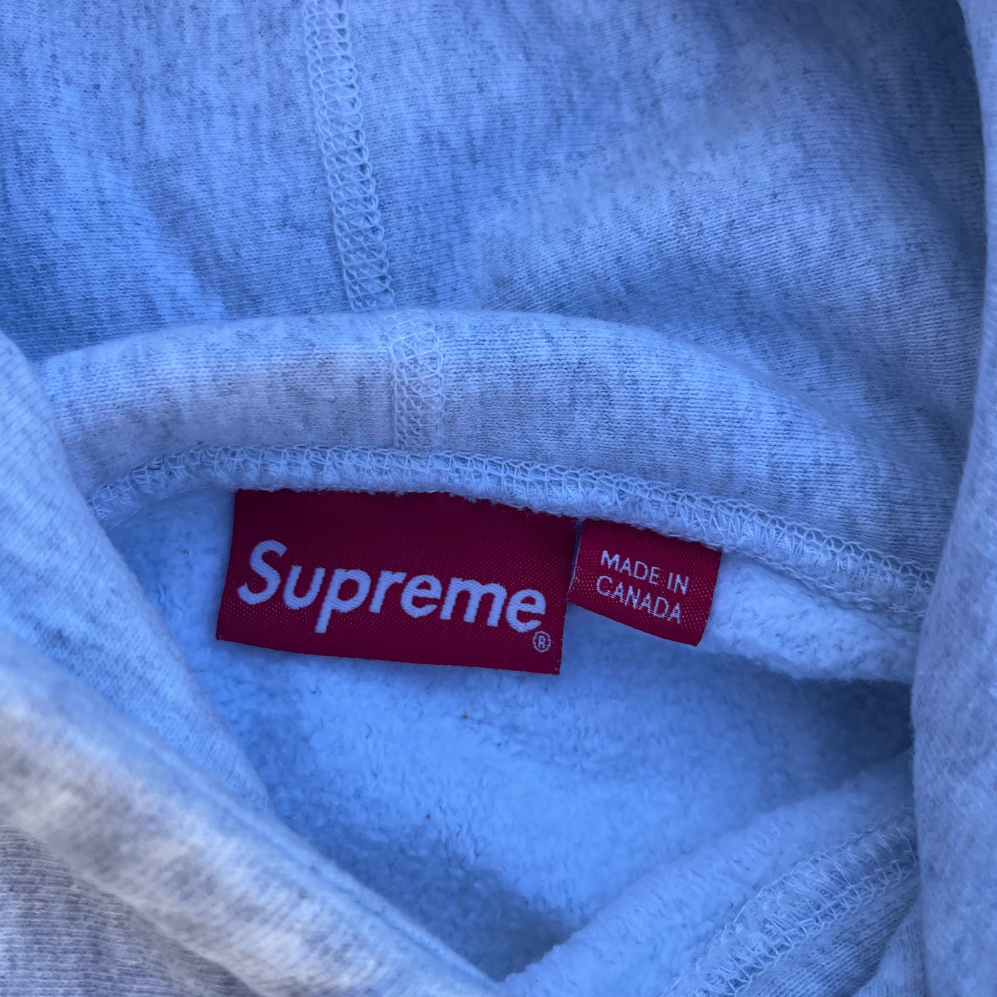 SS19 Supreme Apple Hoodie