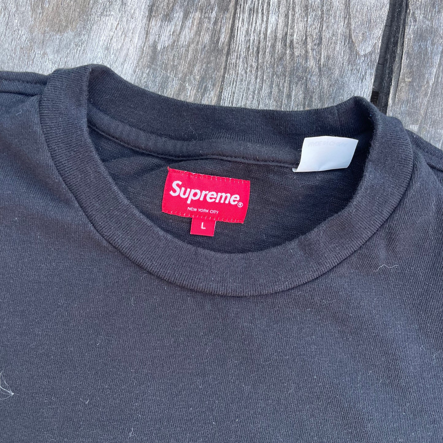 FW22 Supreme Contrast Applique T-shirt