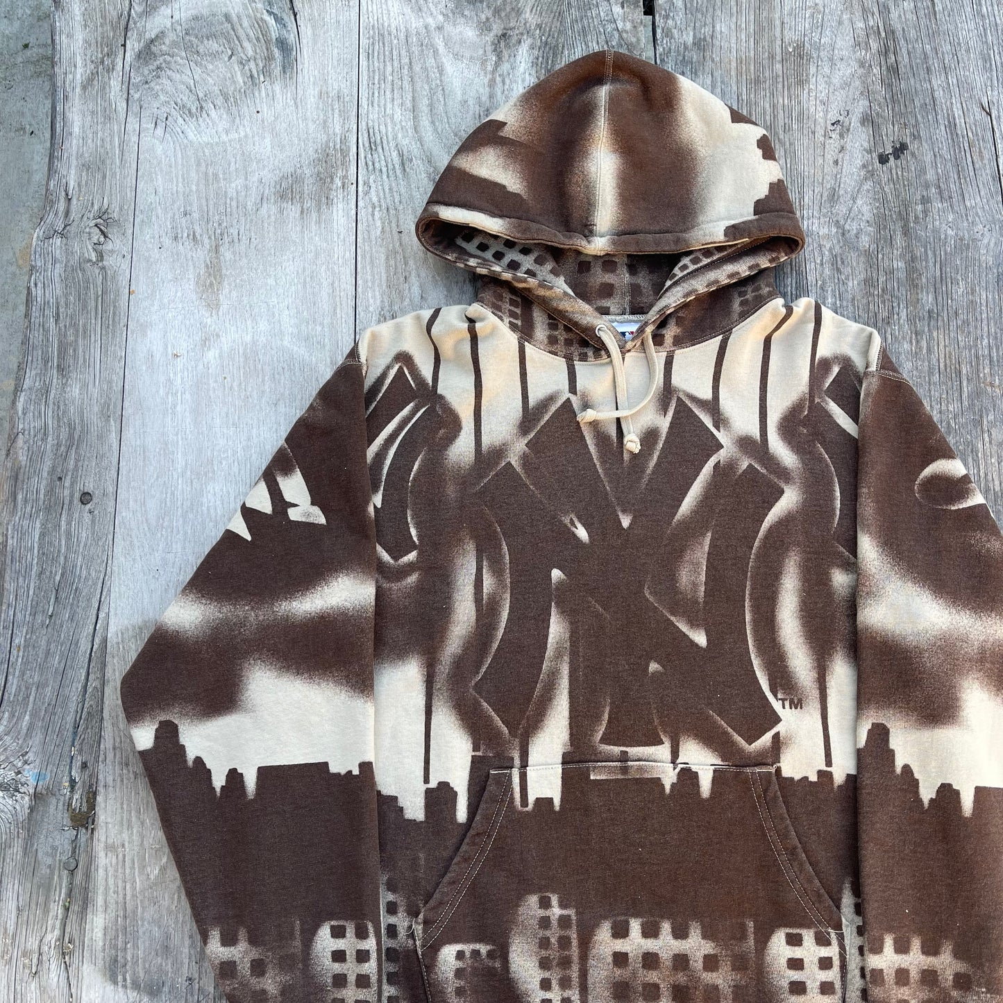 FW21 Supreme x New York Yankees Airbrush Hoodie